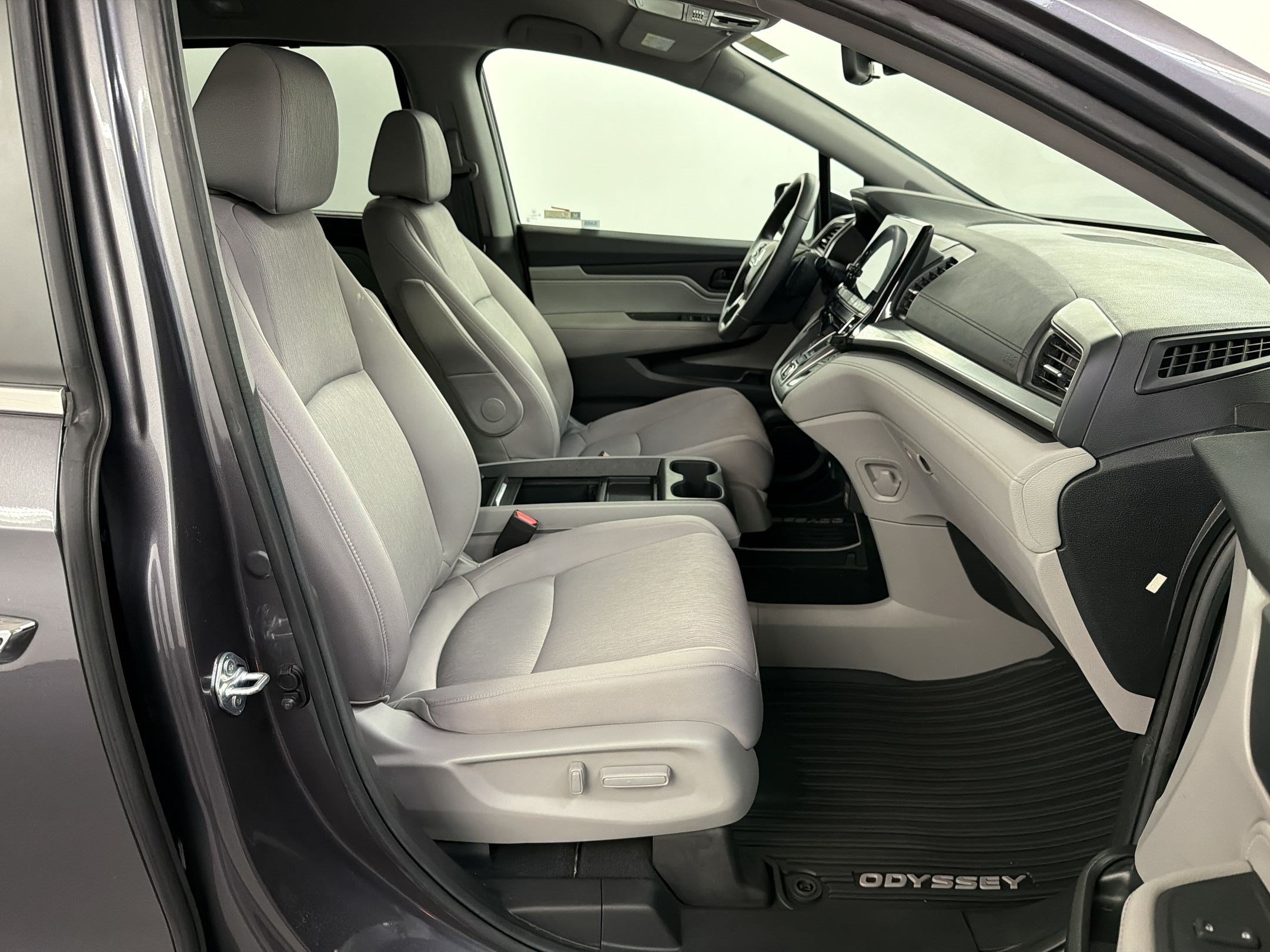 Certified 2024 Honda Odyssey EX image 29