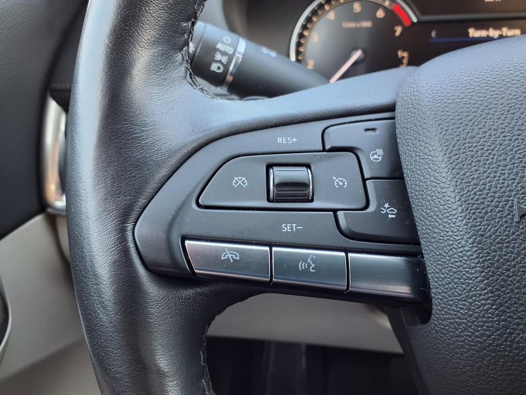 Used 2023 Cadillac XT4 Premium Luxury w/ Cold Weather Package AWD/4WD image 14