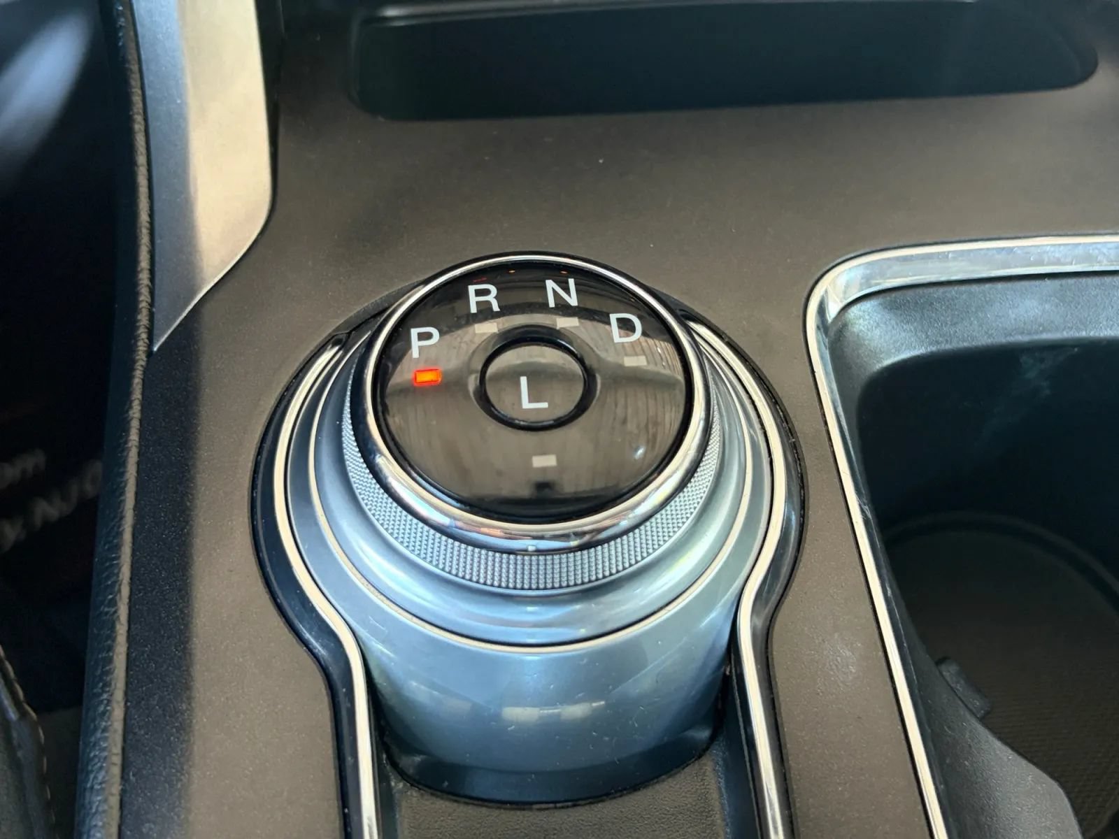 Used 2018 Ford Fusion Energi SE FWD image 27