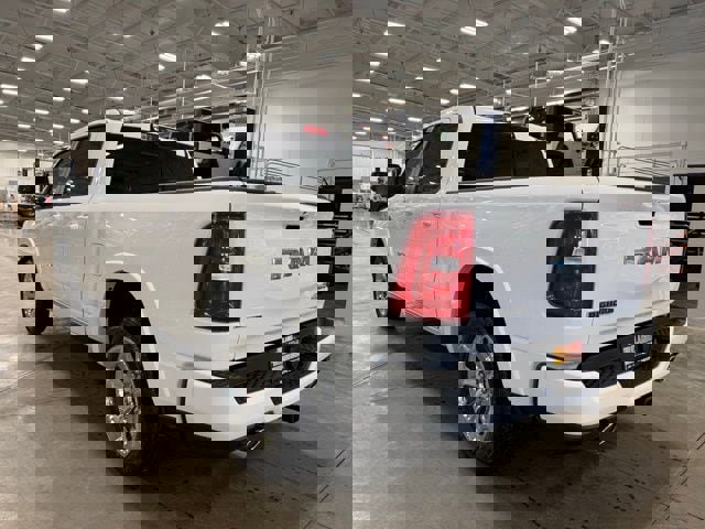 New 2026 RAM 1500 4x4 Crew Cab image 5