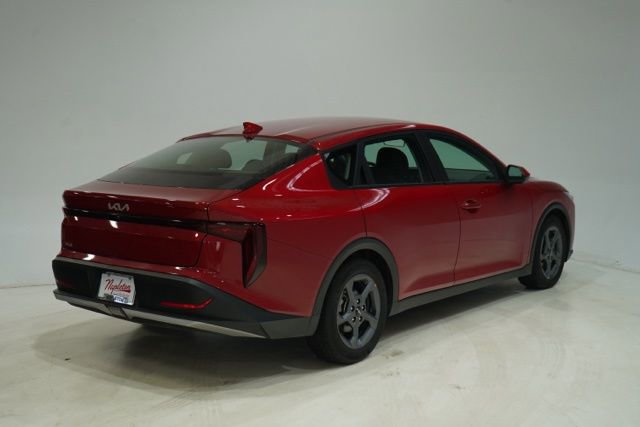 Used 2025 Kia K4 LXS image 8
