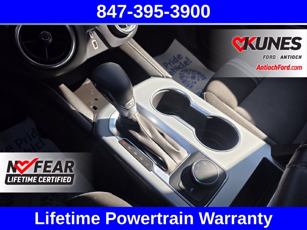 Used 2025 Chevrolet Blazer LT AWD/4WD image 47