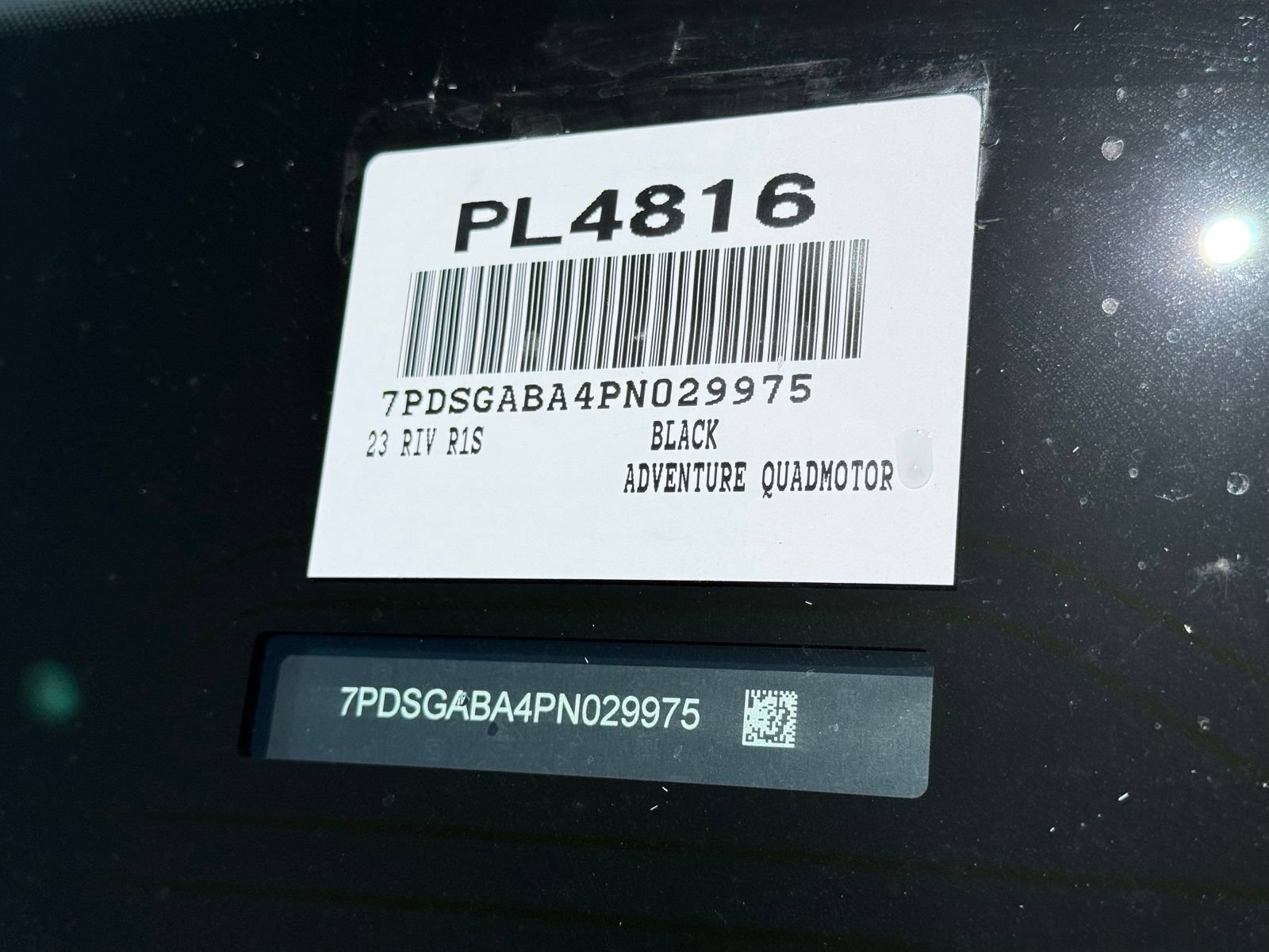 Used 2023 Rivian R1S Adventure AWD/4WD image 9