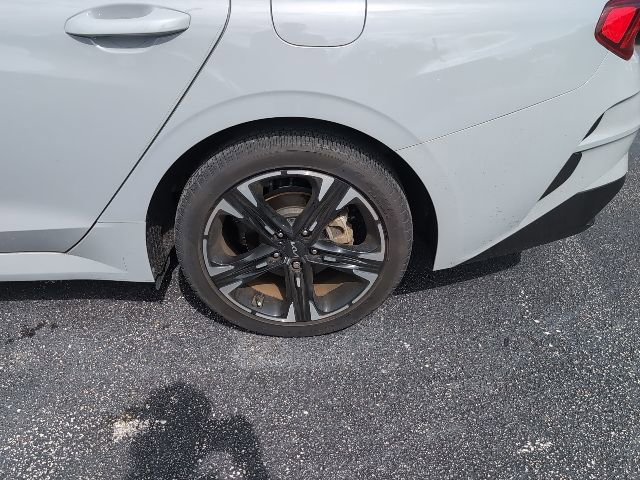 Used 2023 Kia K5 GT-Line w/ GT-Line Premium Package image 7