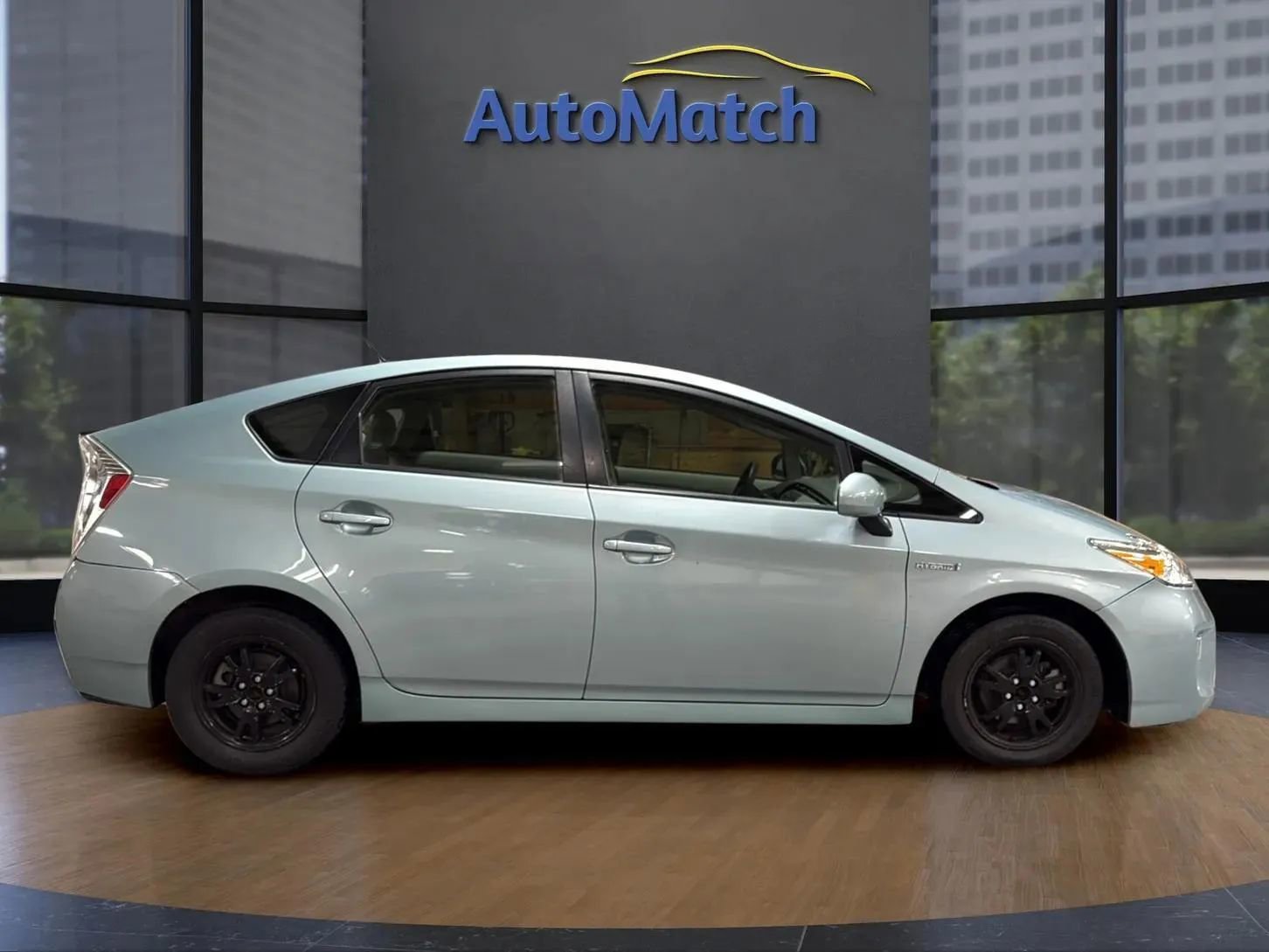 Used 2015 Toyota Prius Three image 12