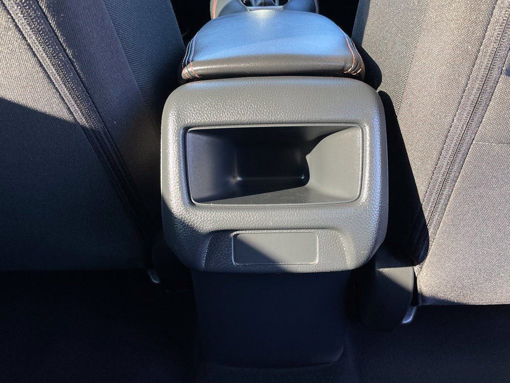 Certified 2025 Honda HR-V Sport image 37