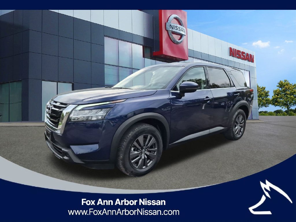 Certified 2022 Nissan Pathfinder S AWD/4WD image 1