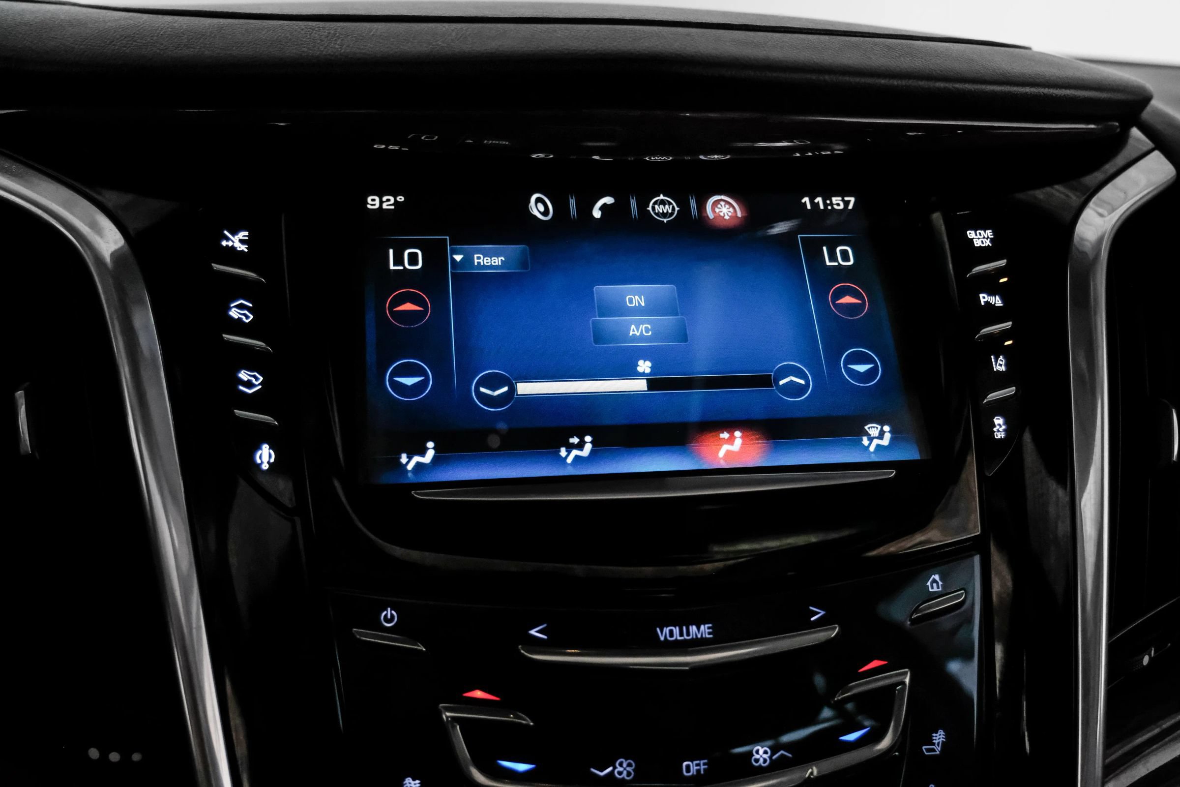 Used 2015 Cadillac Escalade ESV Premium AWD/4WD image 26