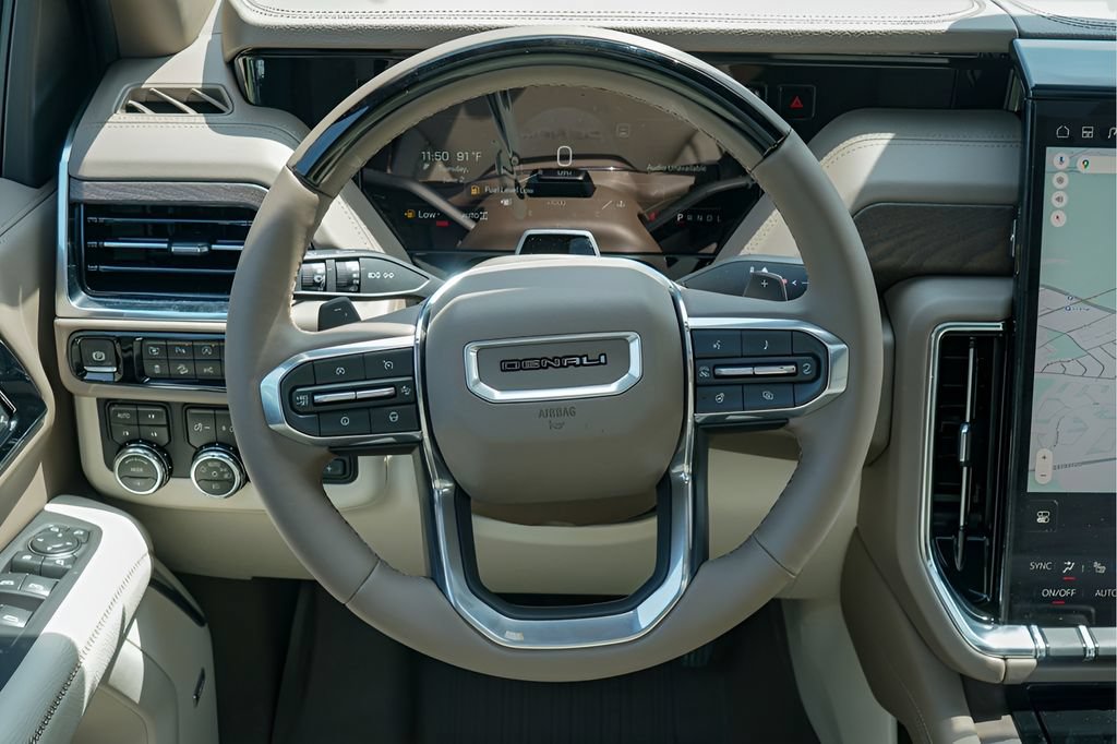 New 2026 GMC Yukon Denali w/ Denali Reserve Package AWD/4WD image 23