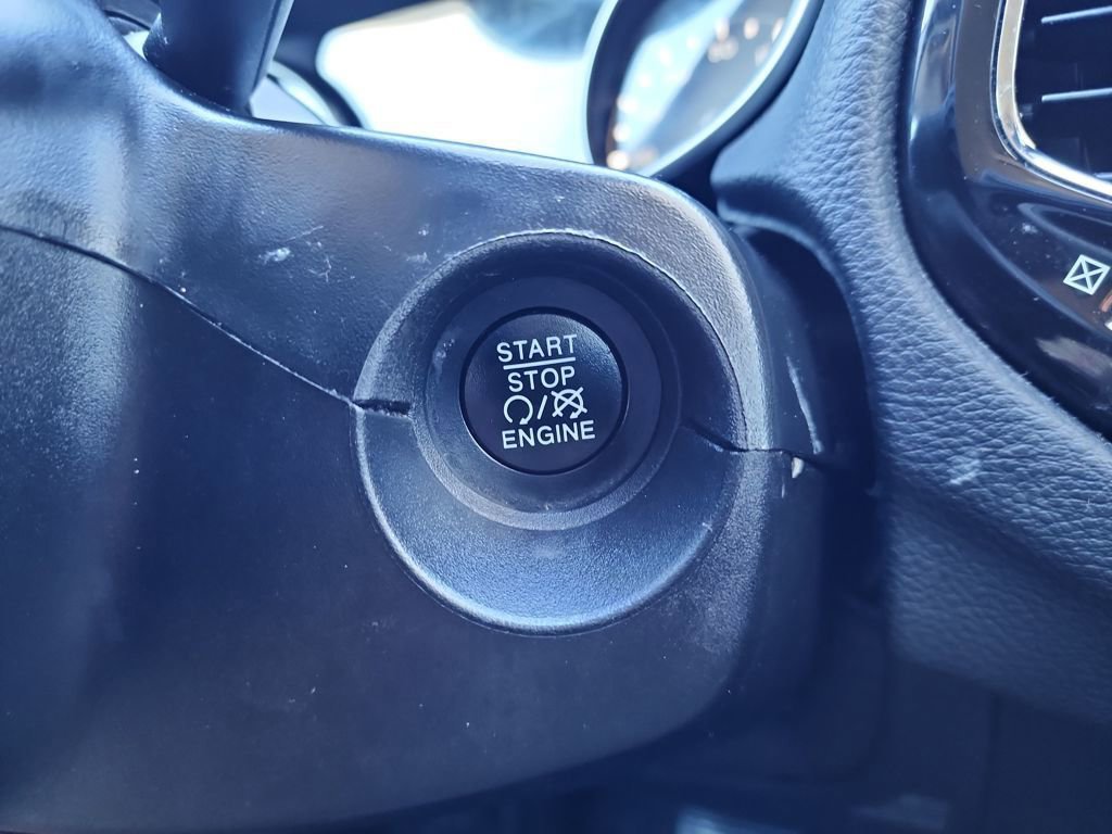 Used 2019 Jeep Compass Altitude image 26