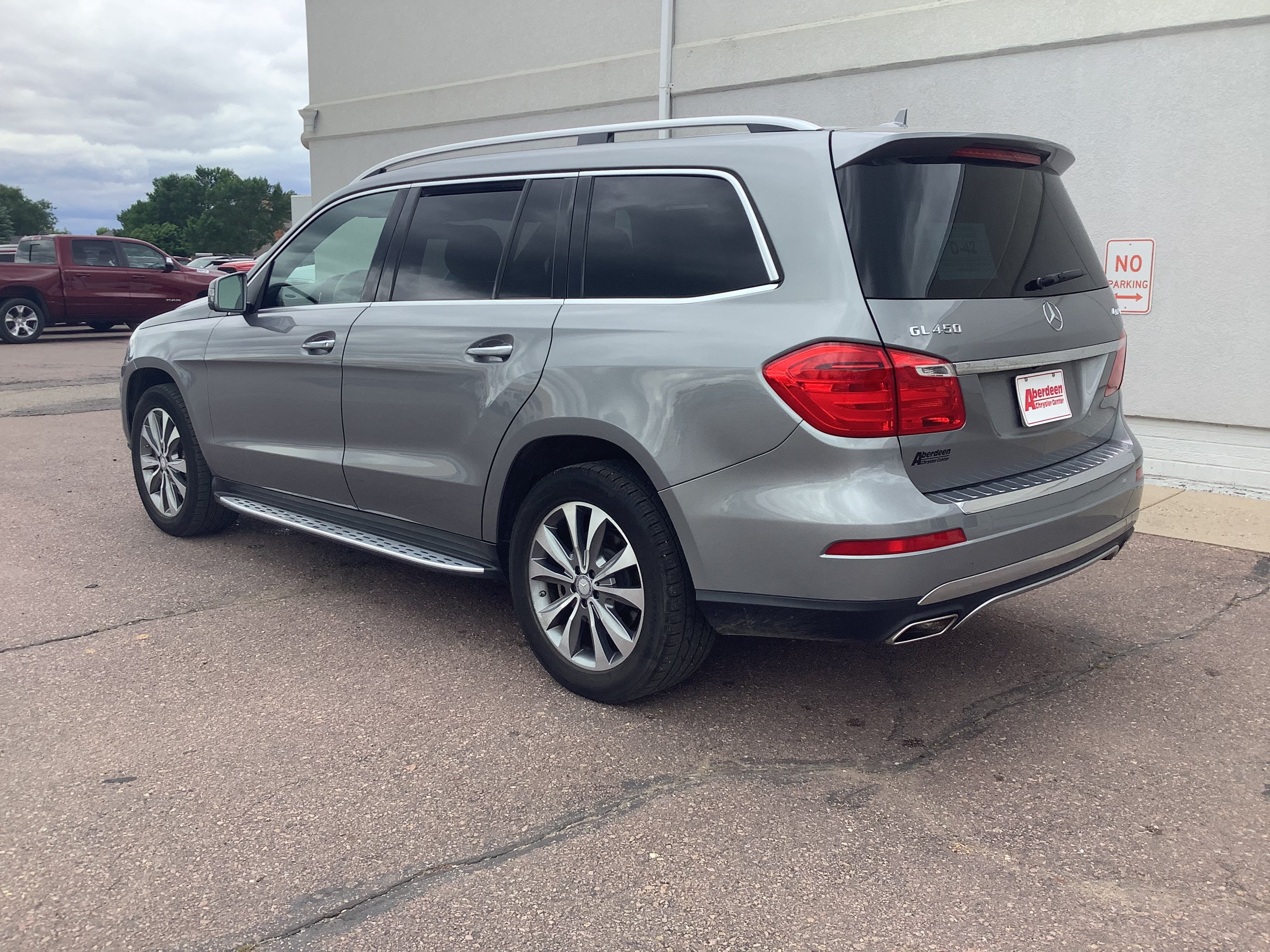 Used 2015 Mercedes-Benz GL 450 4MATIC image 7