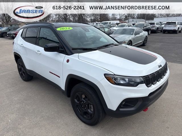 Used 2024 Jeep Compass Trailhawk image 1