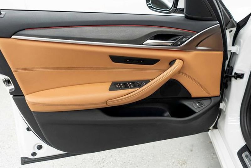 Used 2023 BMW 530i xDrive w/ Convenience Package image 13