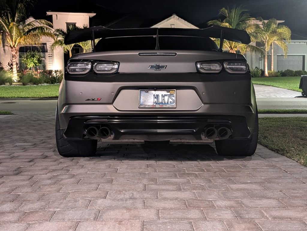 Used 2023 Chevrolet Camaro ZL1 RWD image 27