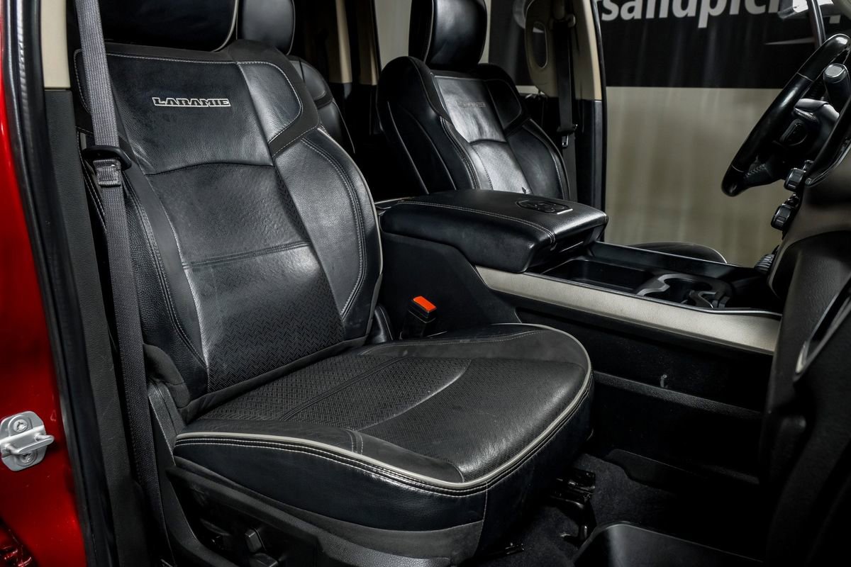 Used 2021 RAM 3500 Laramie image 30