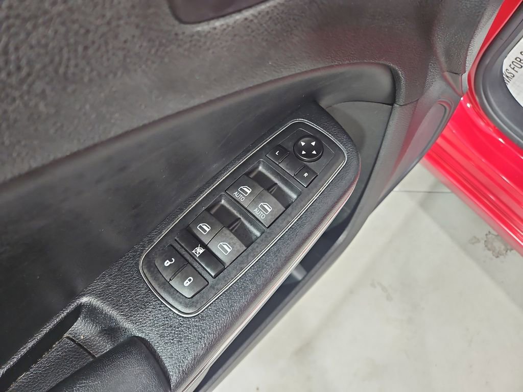 Used 2012 Dodge Charger SXT AWD/4WD image 12
