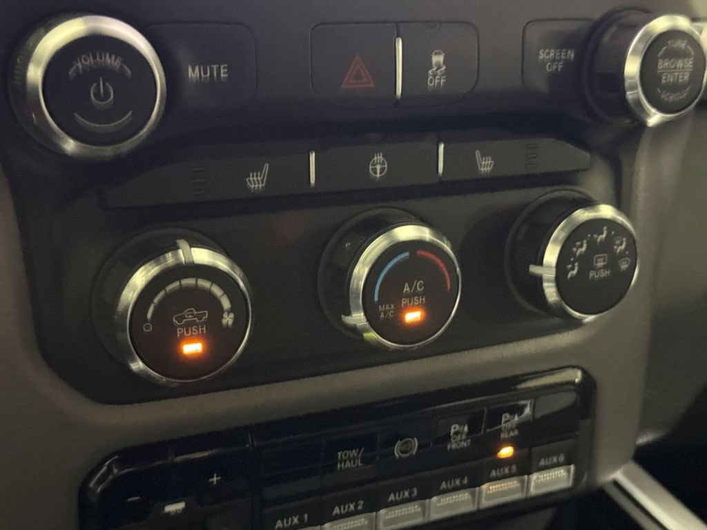 Used 2021 RAM 2500 Big Horn w/ Level 1 Equipment Group AWD/4WD image 16