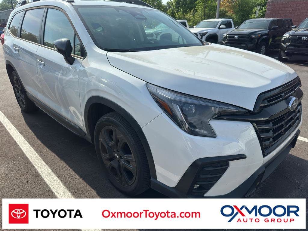 Used 2023 Subaru Ascent Onyx Edition AWD/4WD image 1