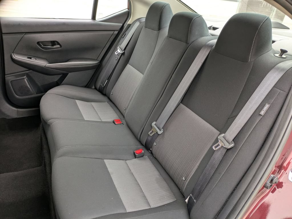 Used 2025 Nissan Sentra SV FWD image 24