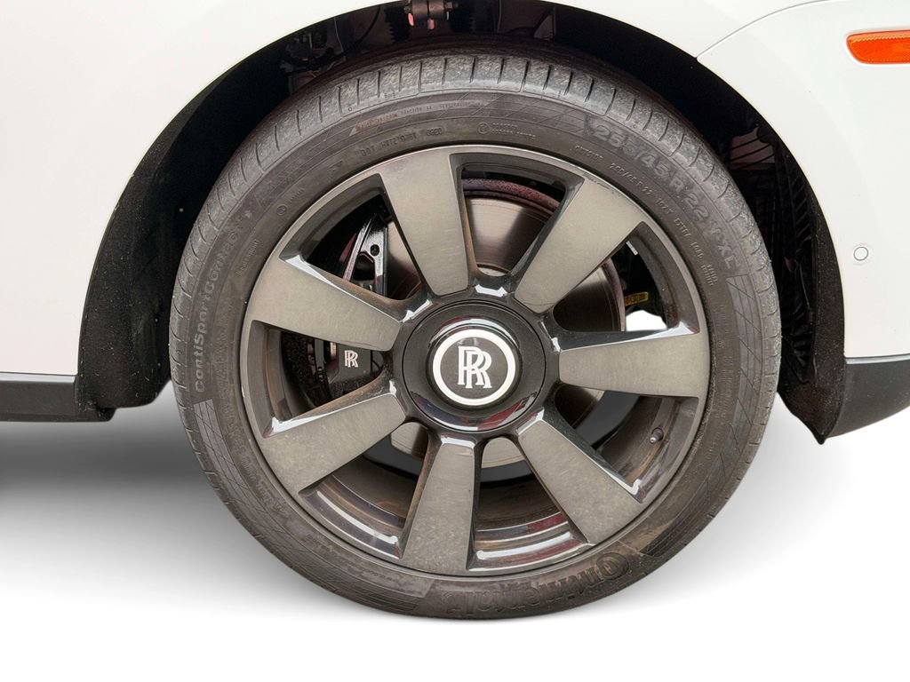 Used 2021 Rolls-Royce Cullinan AWD/4WD image 12