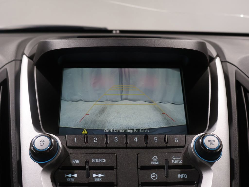 Used 2017 Chevrolet Equinox LT w/ Driver Confidence Package II image 26