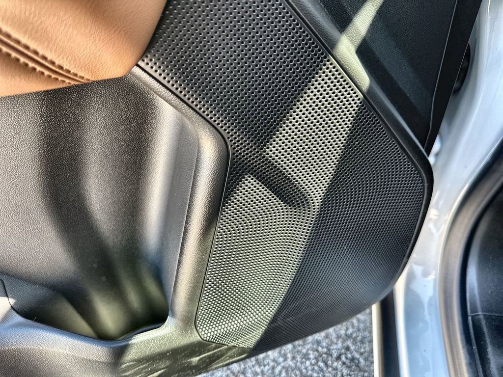 New 2026 GMC Canyon AT4 w/ Technology Plus Package AWD/4WD image 23