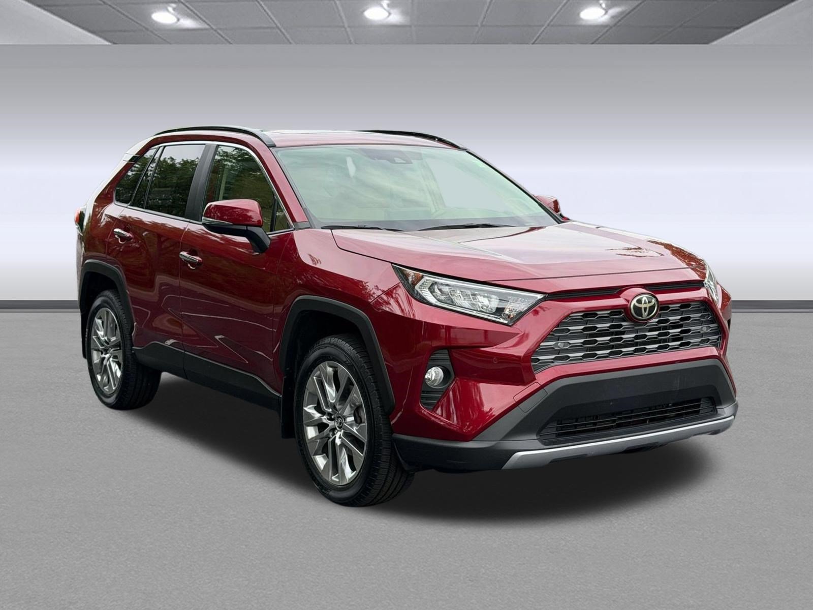 Used 2019 Toyota RAV4 Limited w/ Cold Weather Package AWD/4WD image 7