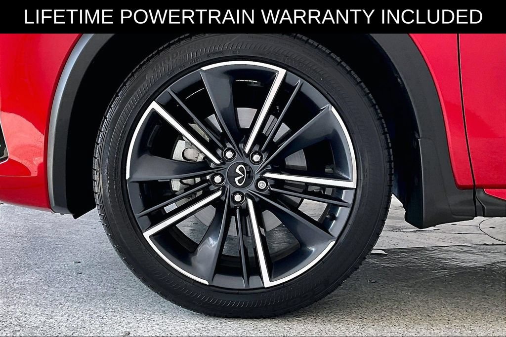 Used 2025 INFINITI QX50 Sport AWD/4WD image 12