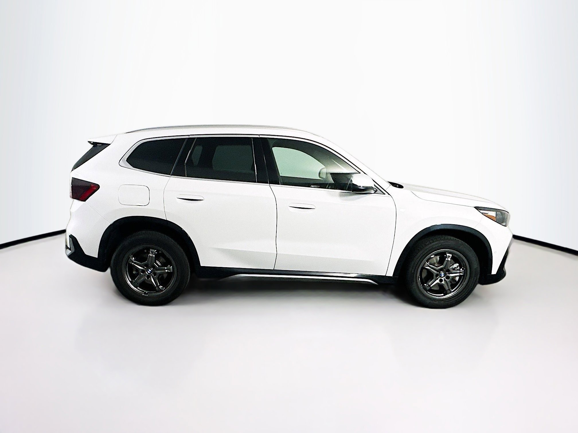 Used 2025 BMW X1 xDrive28i image 10