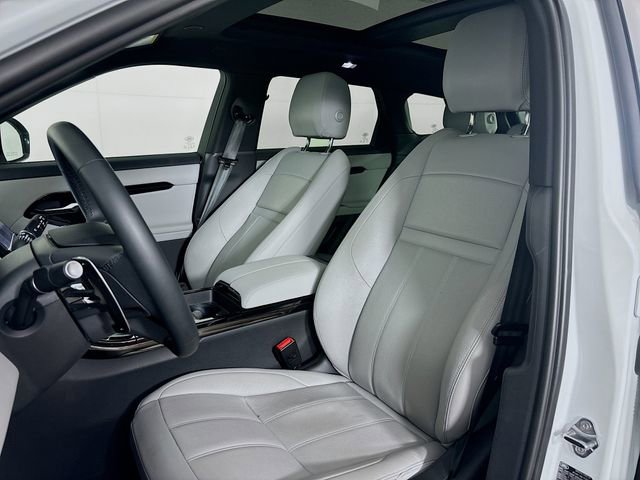 Used 2026 Land Rover Range Rover Evoque S image 21