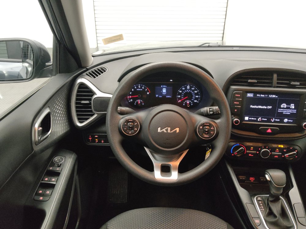 Used 2022 Kia Soul LX w/ Technology Package FWD image 22