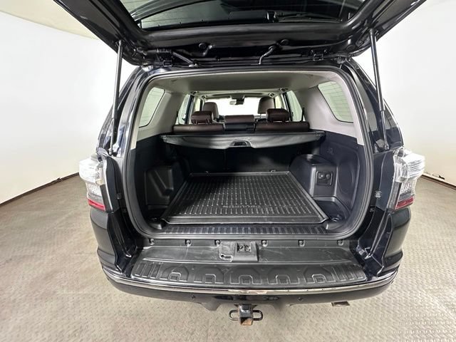 Used 2023 Toyota 4Runner Limited AWD/4WD image 14