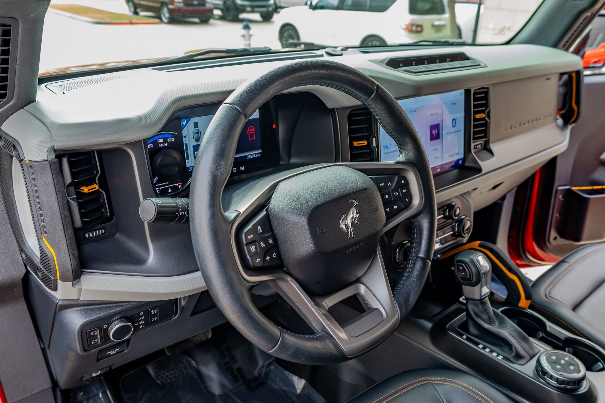 Used 2022 Ford Bronco Badlands image 17