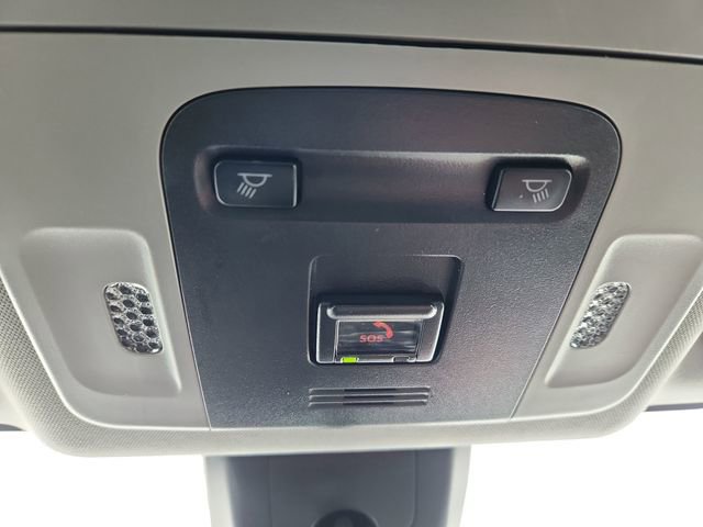 Used 2022 Toyota Camry LE image 43