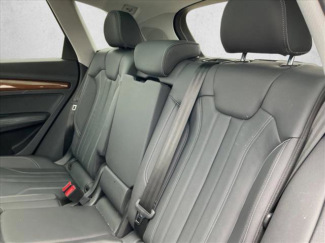 Used 2024 Audi Q5 e Premium Plus image 14