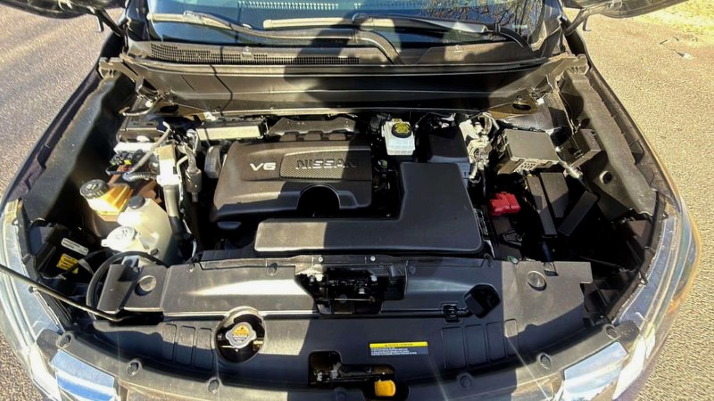 Used 2018 Nissan Pathfinder Platinum w/ Cargo Package image 24