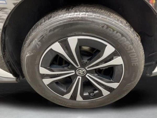 Used 2023 Toyota bZ4X AWD w/ Weather Package image 3