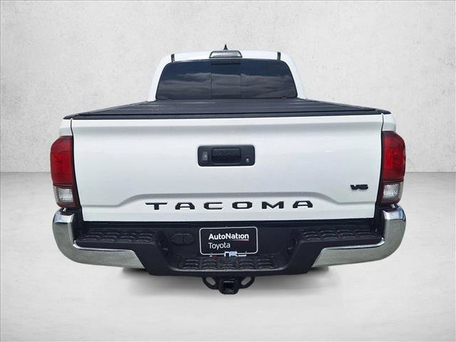 Certified 2019 Toyota Tacoma TRD Off-Road AWD/4WD image 5