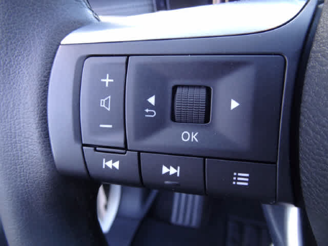 Used 2023 INFINITI QX60 Luxe w/ Performance Audio Package AWD/4WD image 24