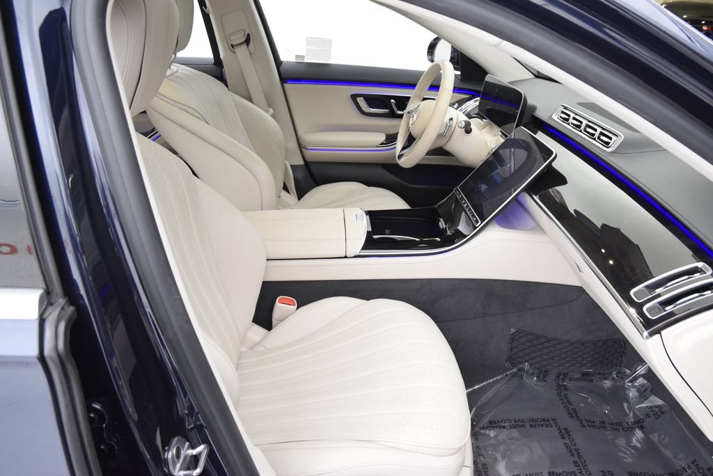 Certified 2022 Mercedes-Benz S 500 4MATIC image 16