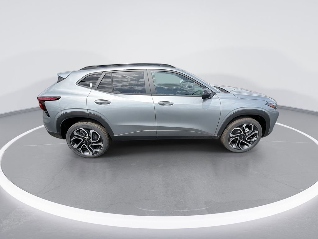 New 2026 Chevrolet Trax RS image 9