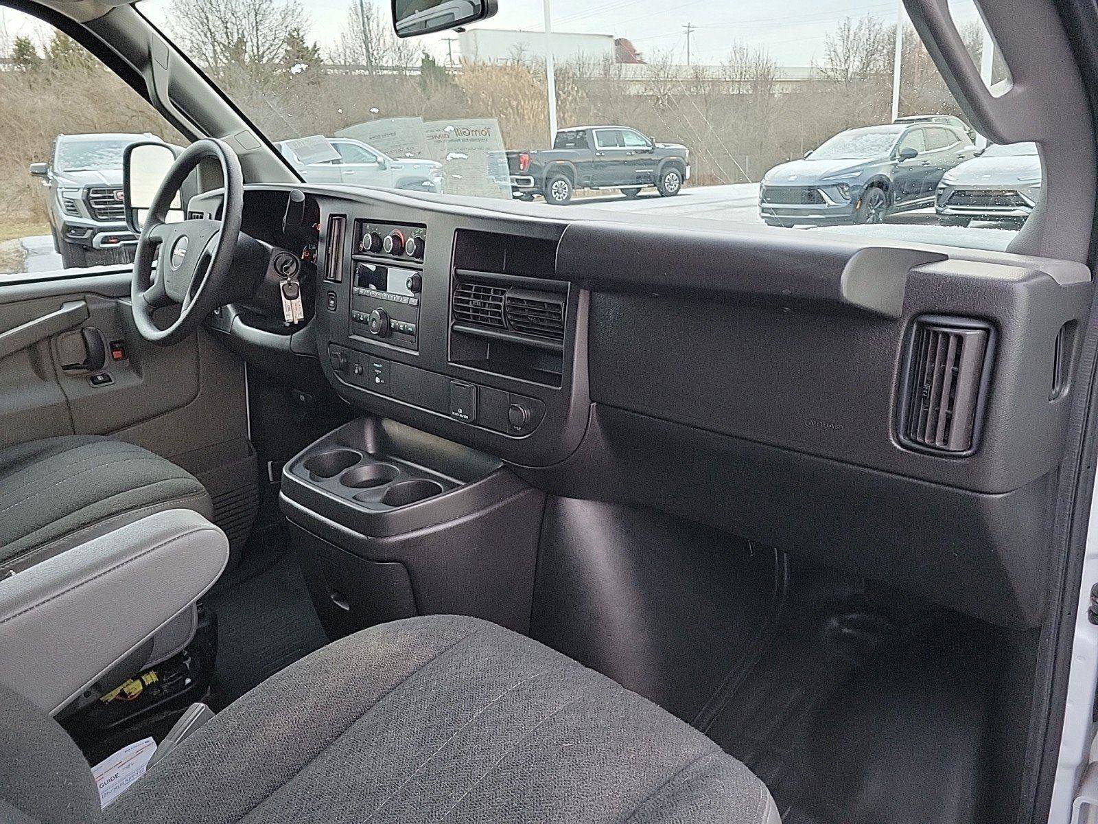 Used 2024 GMC Savana 2500 w/ Driver Convenience Package image 8