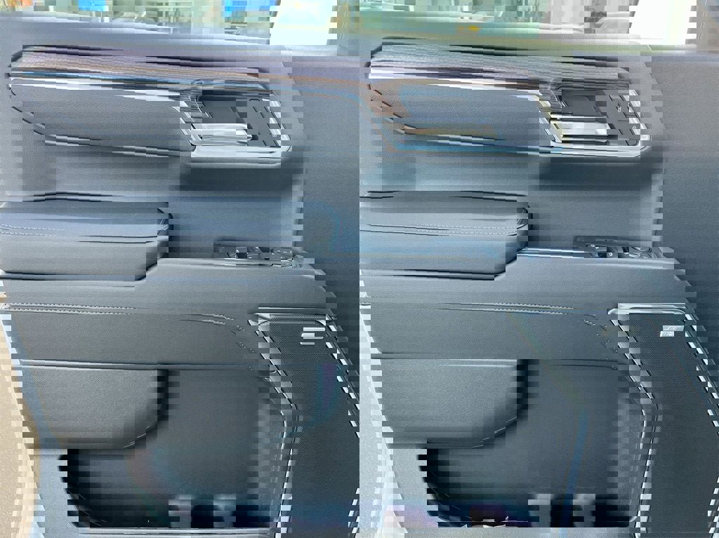 New 2025 Chevrolet Silverado 1500 RST w/ Redline Edition image 19