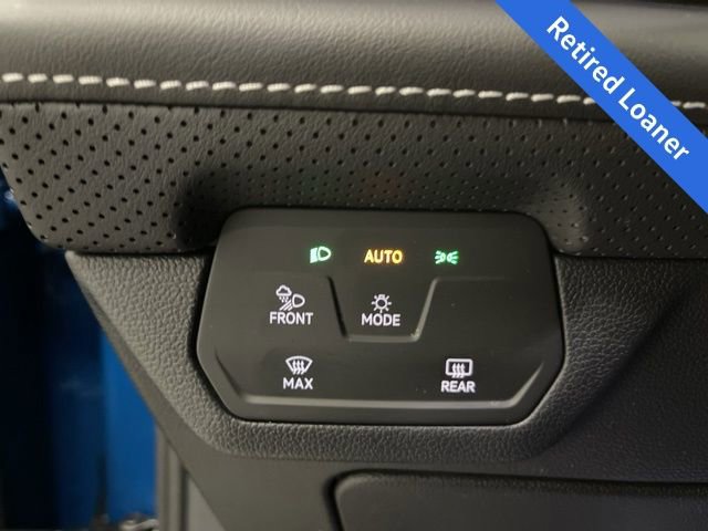 New 2025 Volkswagen Atlas Cross Sport SE w/ Panoramic Sunroof Package image 20