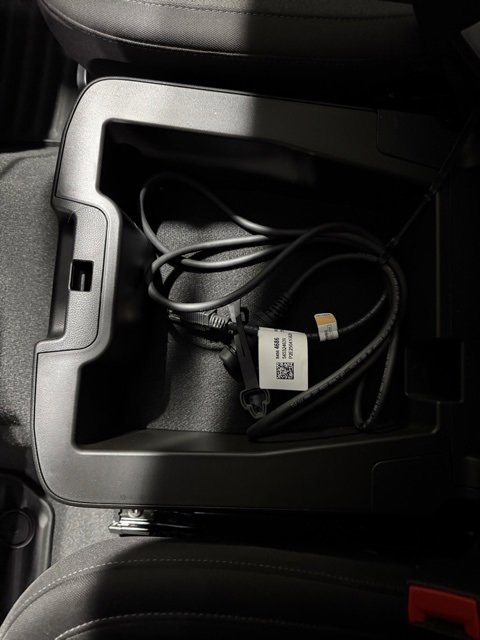 Used 2025 Chevrolet Silverado 2500 LT w/ Convenience Package image 28