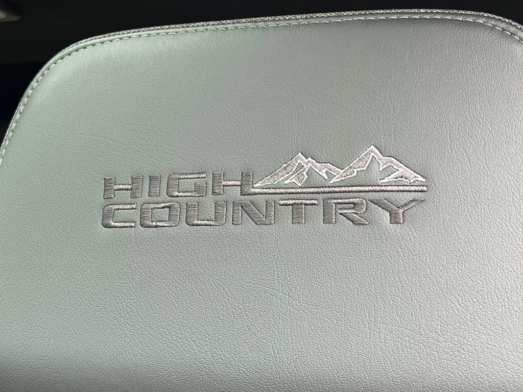 Used 2023 Chevrolet Silverado 2500 High Country w/ Z71 Off-Road Package AWD/4WD image 24