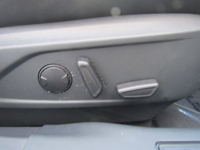 Used 2025 Ford Mustang Mach-E GT image 22