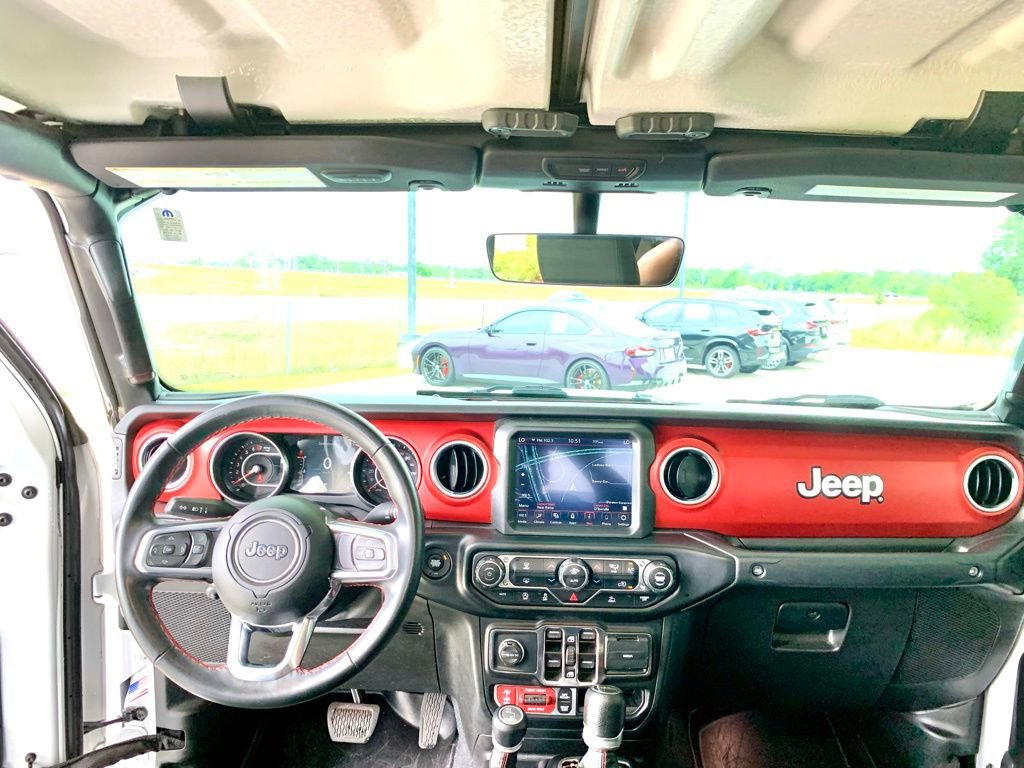 Used 2021 Jeep Gladiator Rubicon AWD/4WD image 18