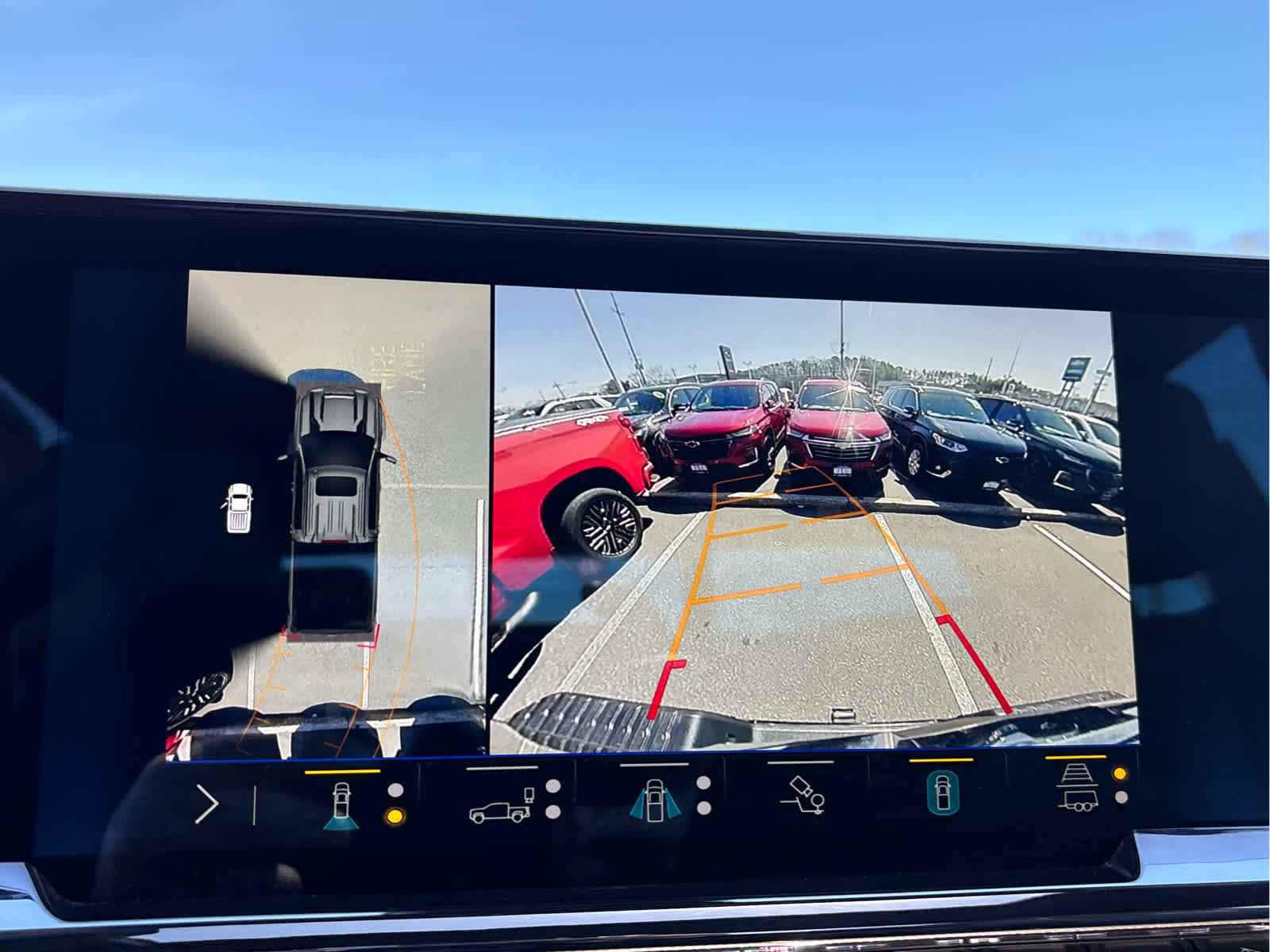 Certified 2024 Chevrolet Silverado 2500 ZR2 w/ Technology Package image 19