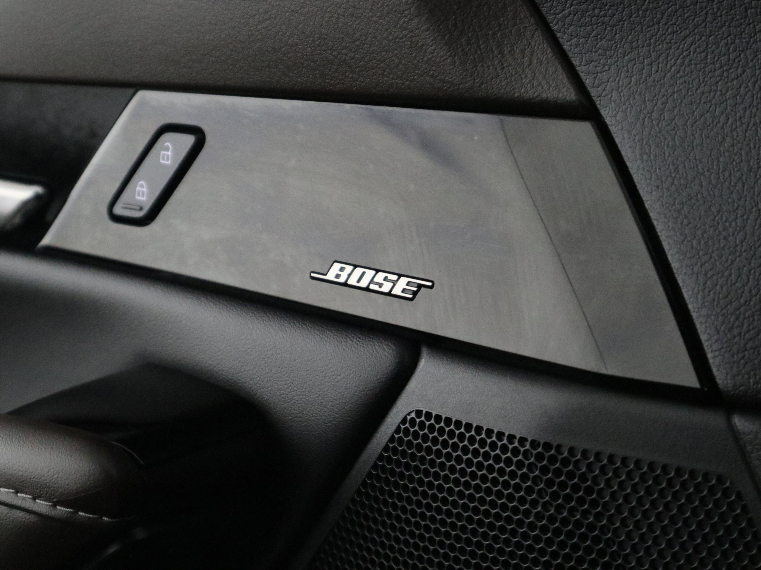 Certified 2025 MAZDA CX-30 2.5 Turbo w/ Premium Plus Pkg image 37